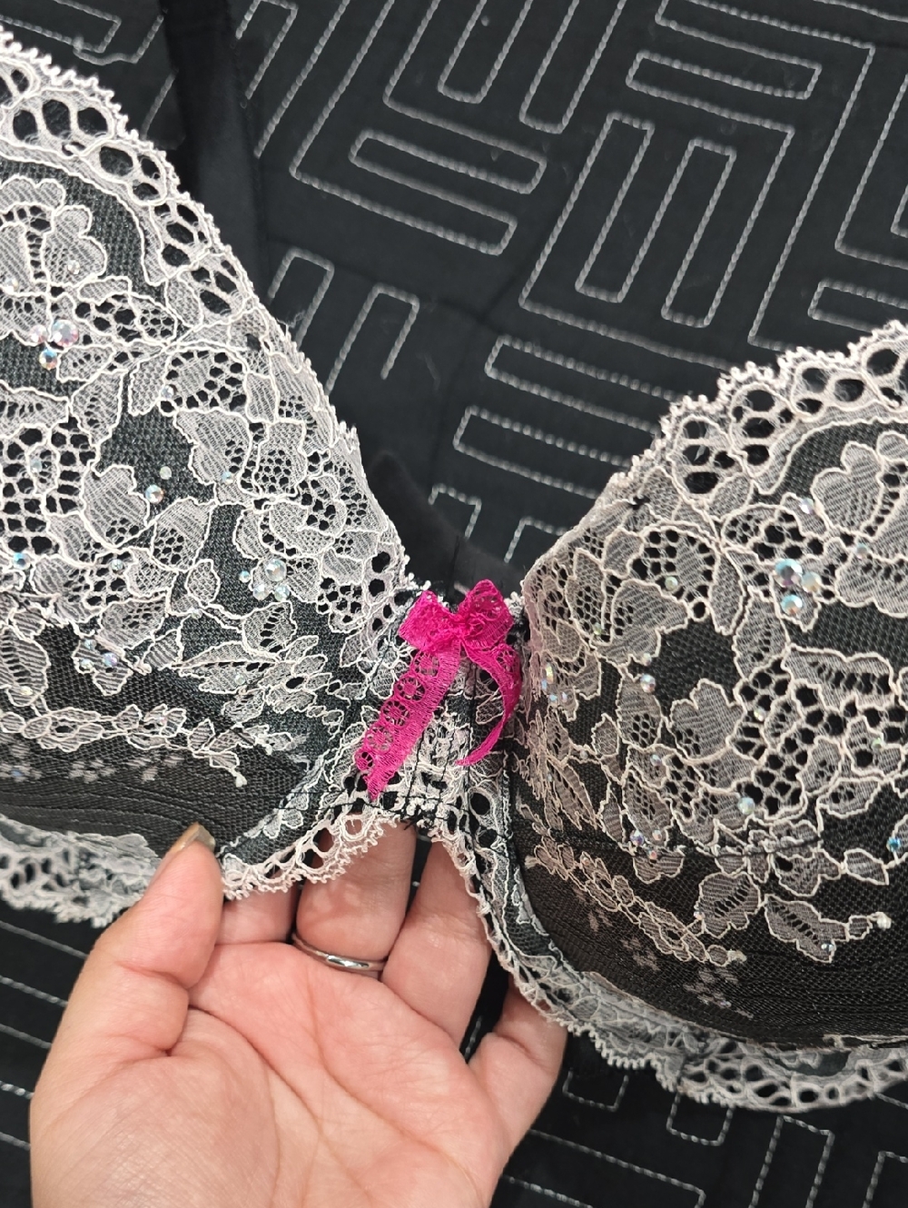 VS Lace Overlay Black Cream Dream Angel Push-Up Bra. Rhinestone Bling, 34DDD - Picture 6 of 11